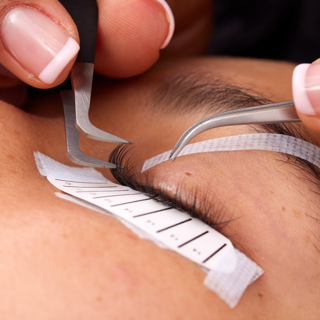 Non-Slip Ribbed Tweezers for Volume Lashes