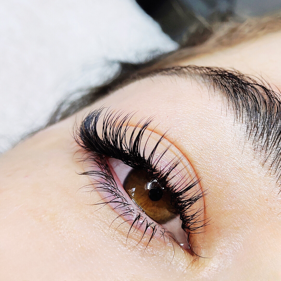 Signature Mink &quot;Wet Lash Look&quot; Closed Lash Fans - D Curl .05 x 8-15mm