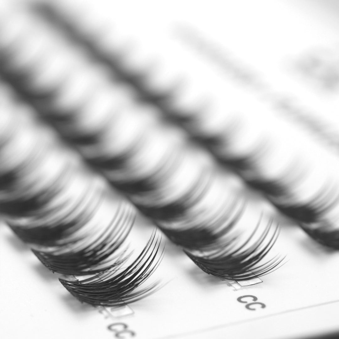 MinuteLash DIY Eyelash Extensions - Wet Set - 36 Mixed Length Clusters