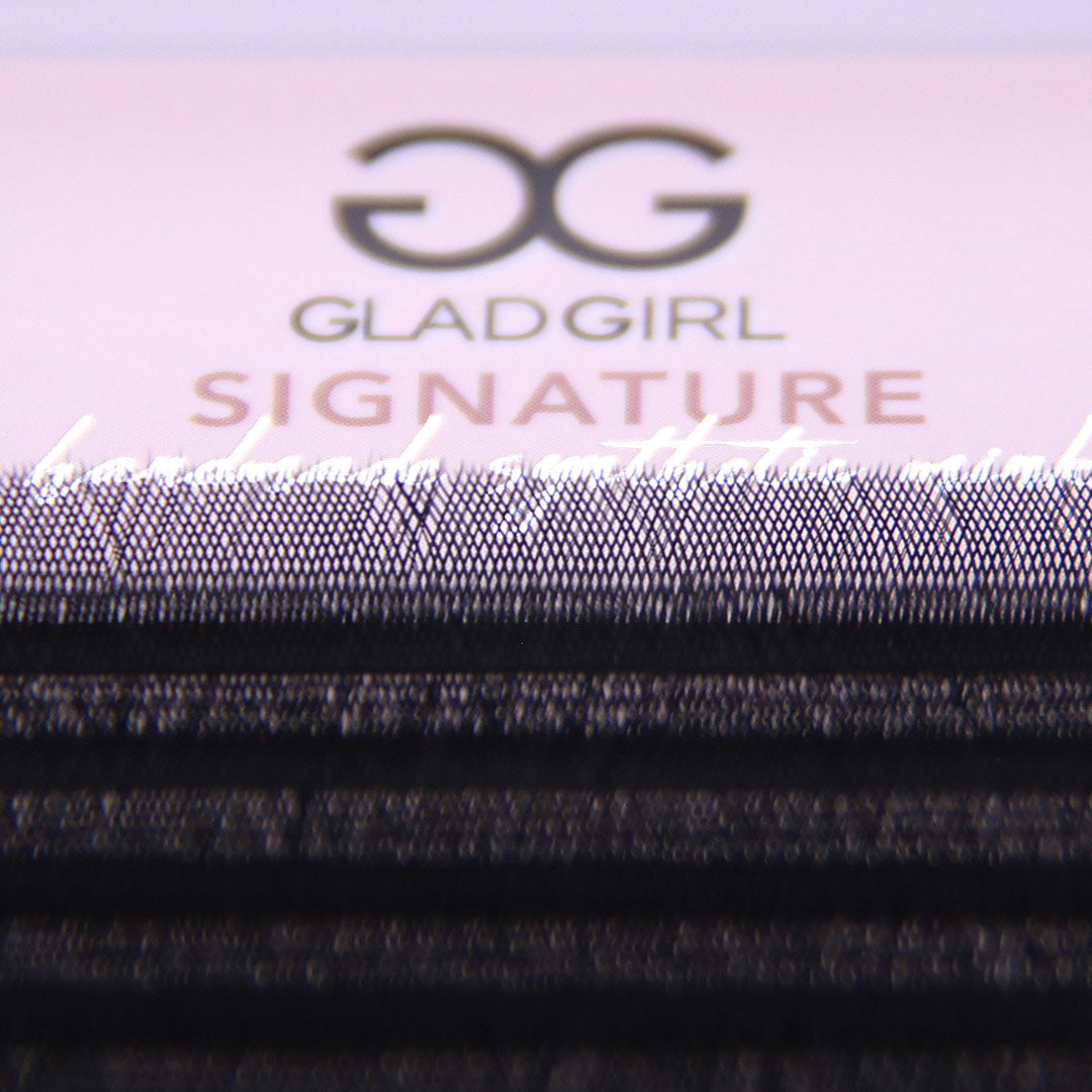 Signature Mink Mixed Length YY Light Wispy Hybrid Lashes