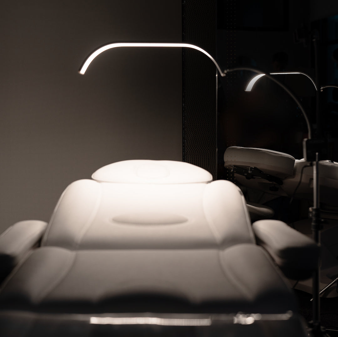 Glamcor Horizon + Flat Base Stand