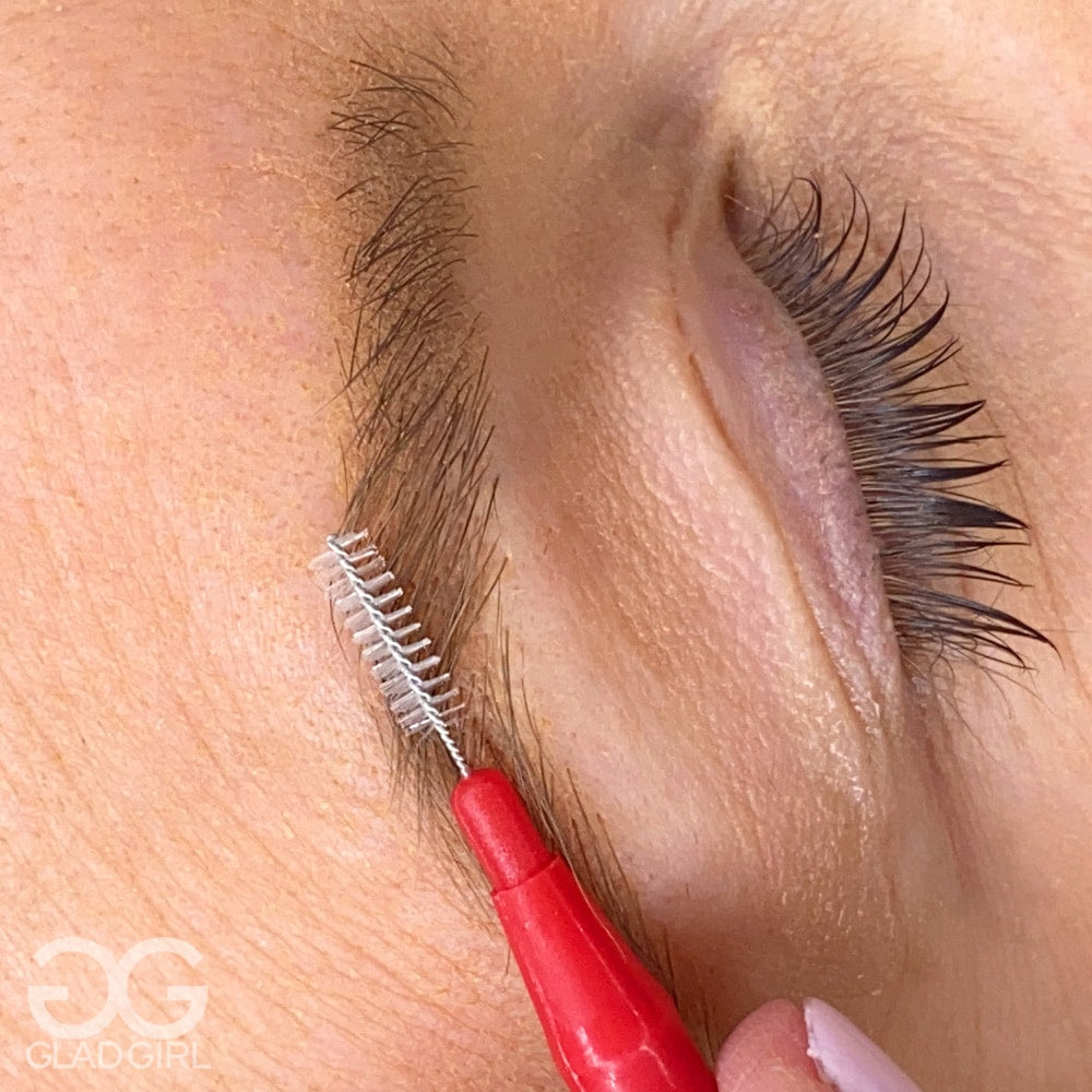 Brow lamination brush used during service on clients brows