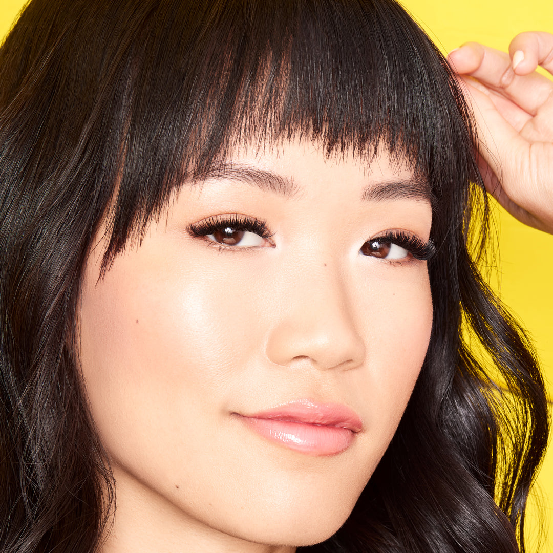 products/MegaVolumeHand-MadeEyelashExtensions.jpg
