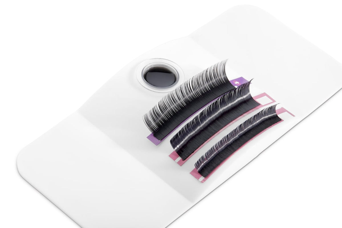 3 rows of lashes applied to the LashStation