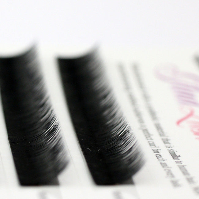 Signature Mink Bottom Eyelash Extensions - Classic