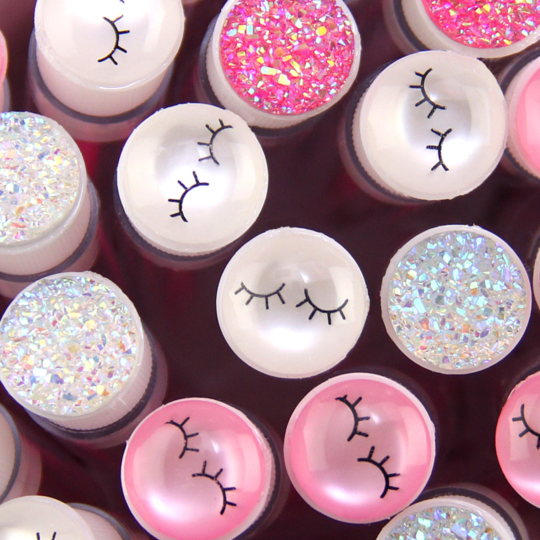 Various design of Reusable Lash Wand